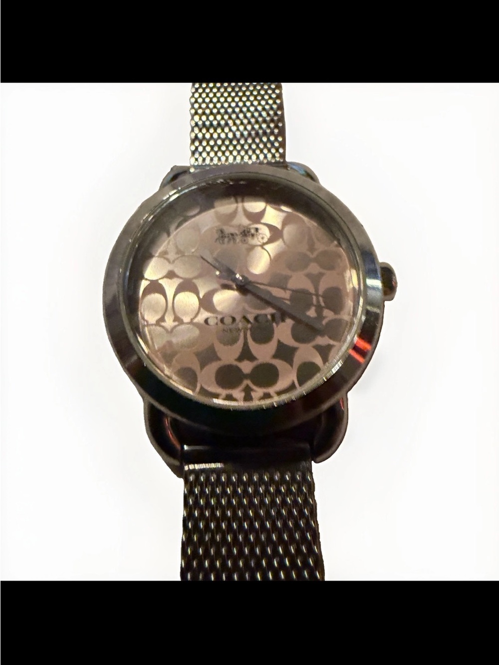 Coach New York women's silver quartz Silver Mesh Bracelet Watch - Silver Dial